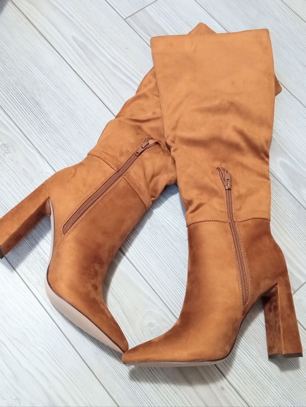 (64-4578) Coutgo Women's Knee High Boot Sz 7